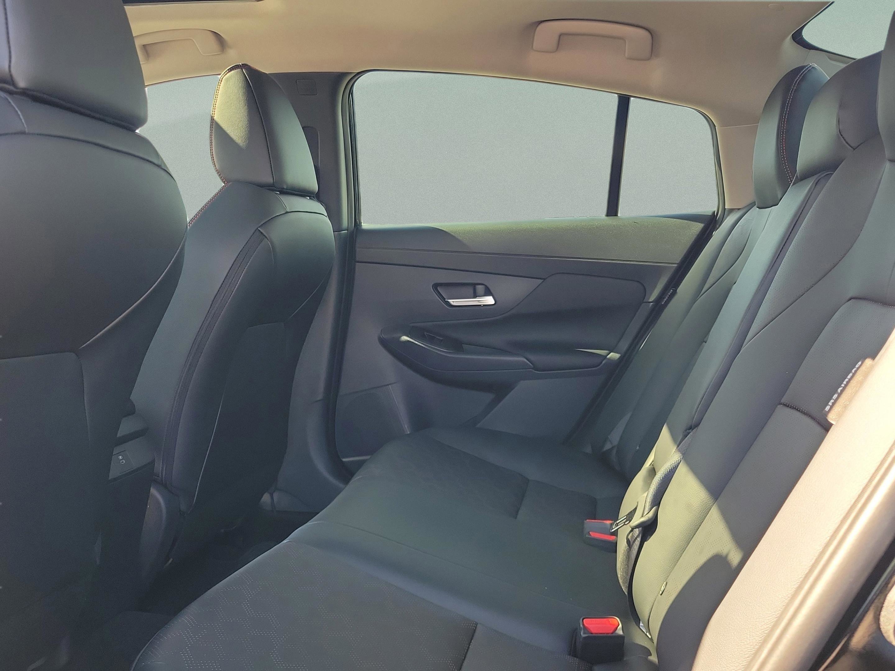 New 2026 Nissan Sentra SR w/ SR Premium Package image 7