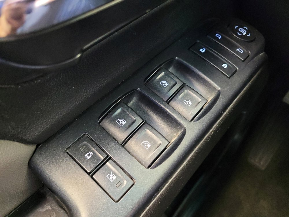 Used 2015 Chevrolet Silverado 1500 LS RWD image 25