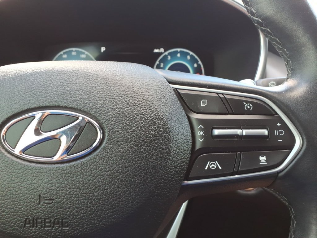Used 2022 Hyundai Santa Fe Limited FWD image 20
