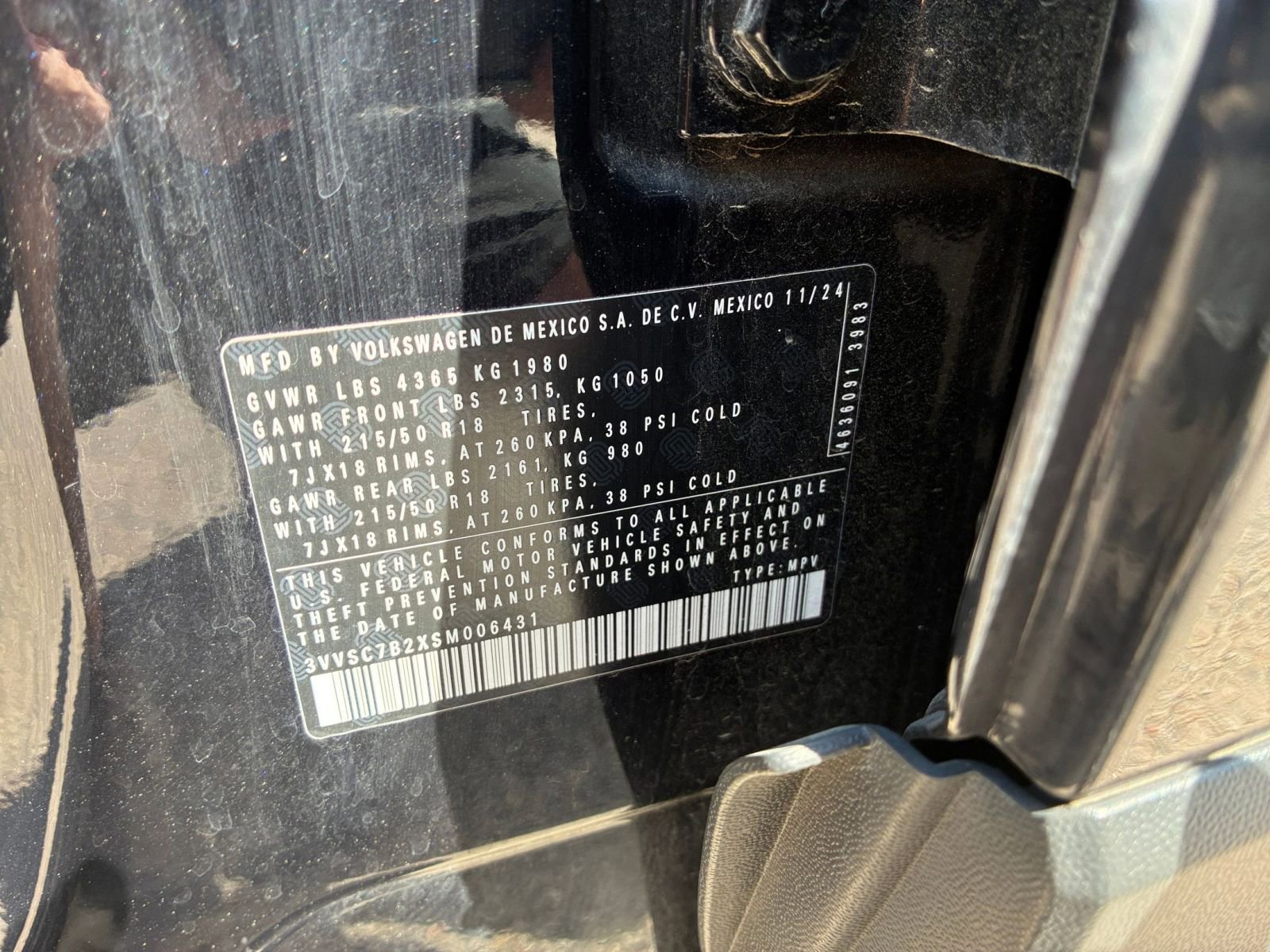 Used 2025 Volkswagen Taos SE FWD image 29