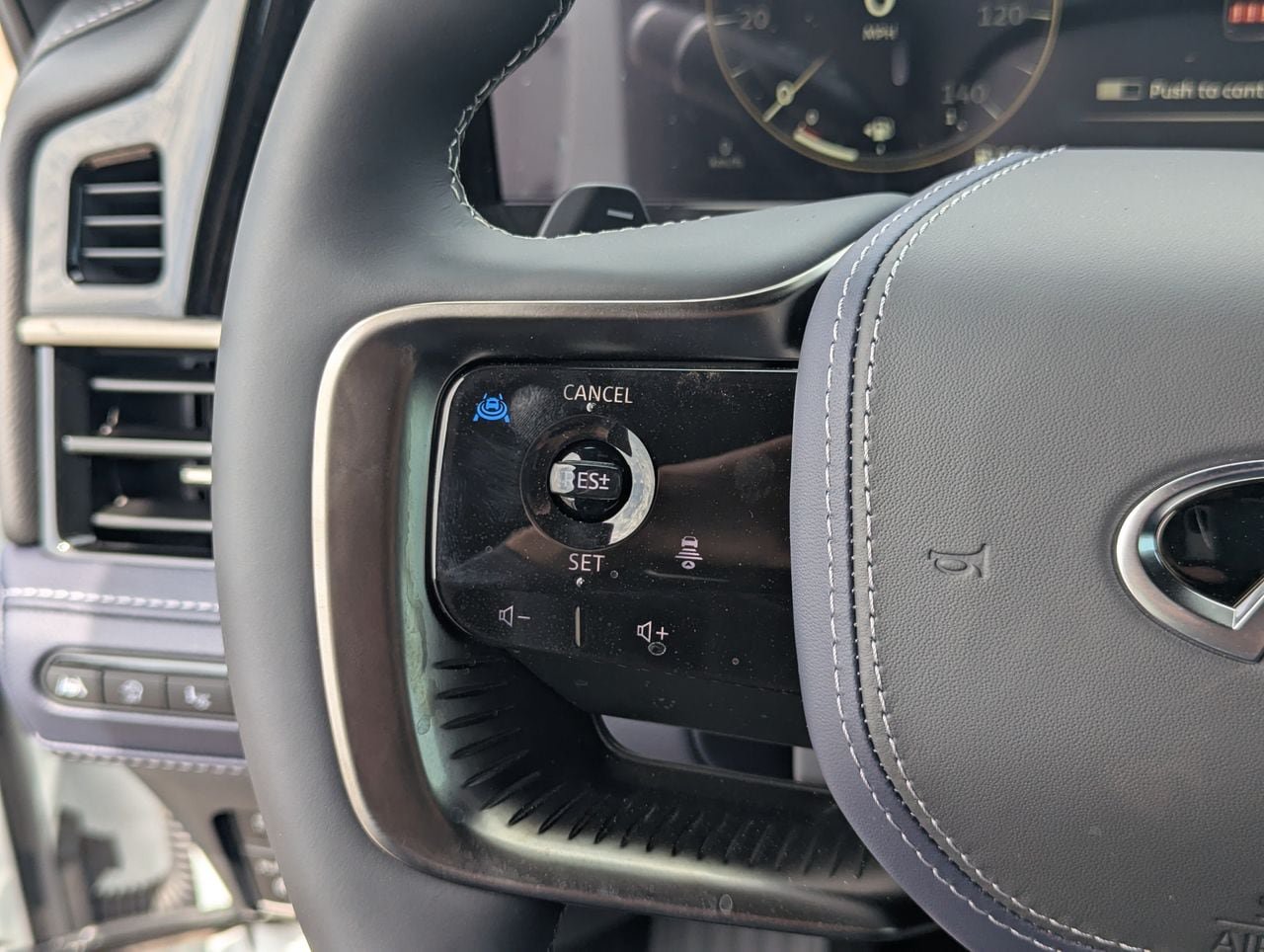 New 2027 INFINITI QX80 Sensory AWD/4WD image 23
