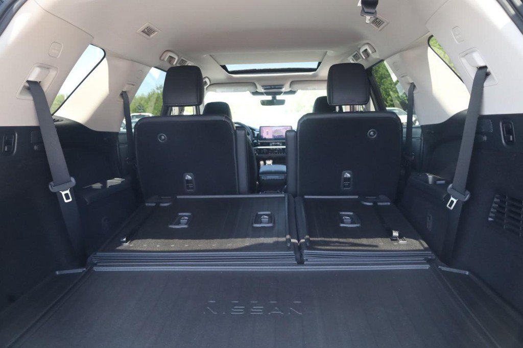 New 2026 Nissan Pathfinder Platinum AWD/4WD image 26