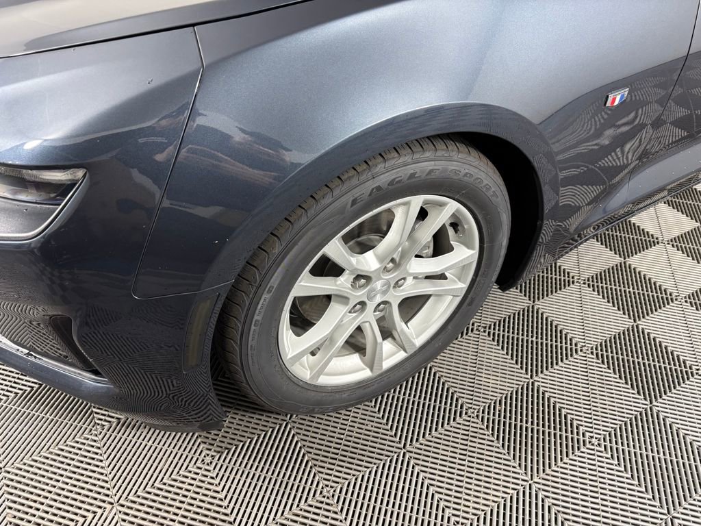 Used 2021 Chevrolet Camaro LS image 11
