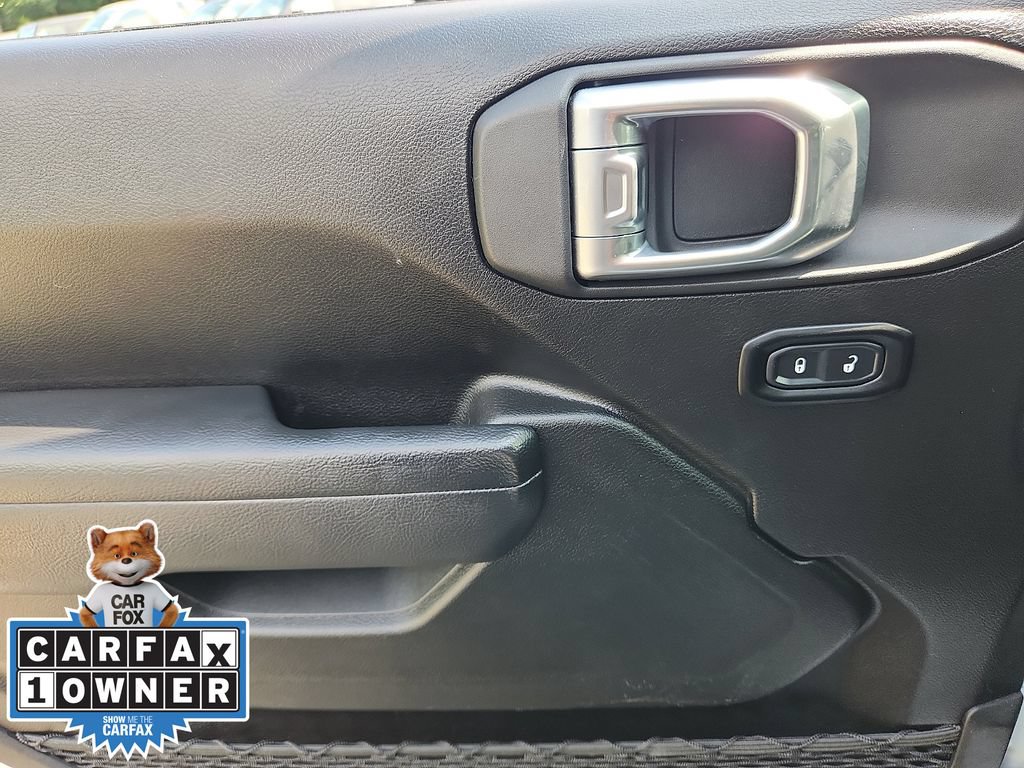 Used 2025 Jeep Wrangler Unlimited Sport AWD/4WD image 12