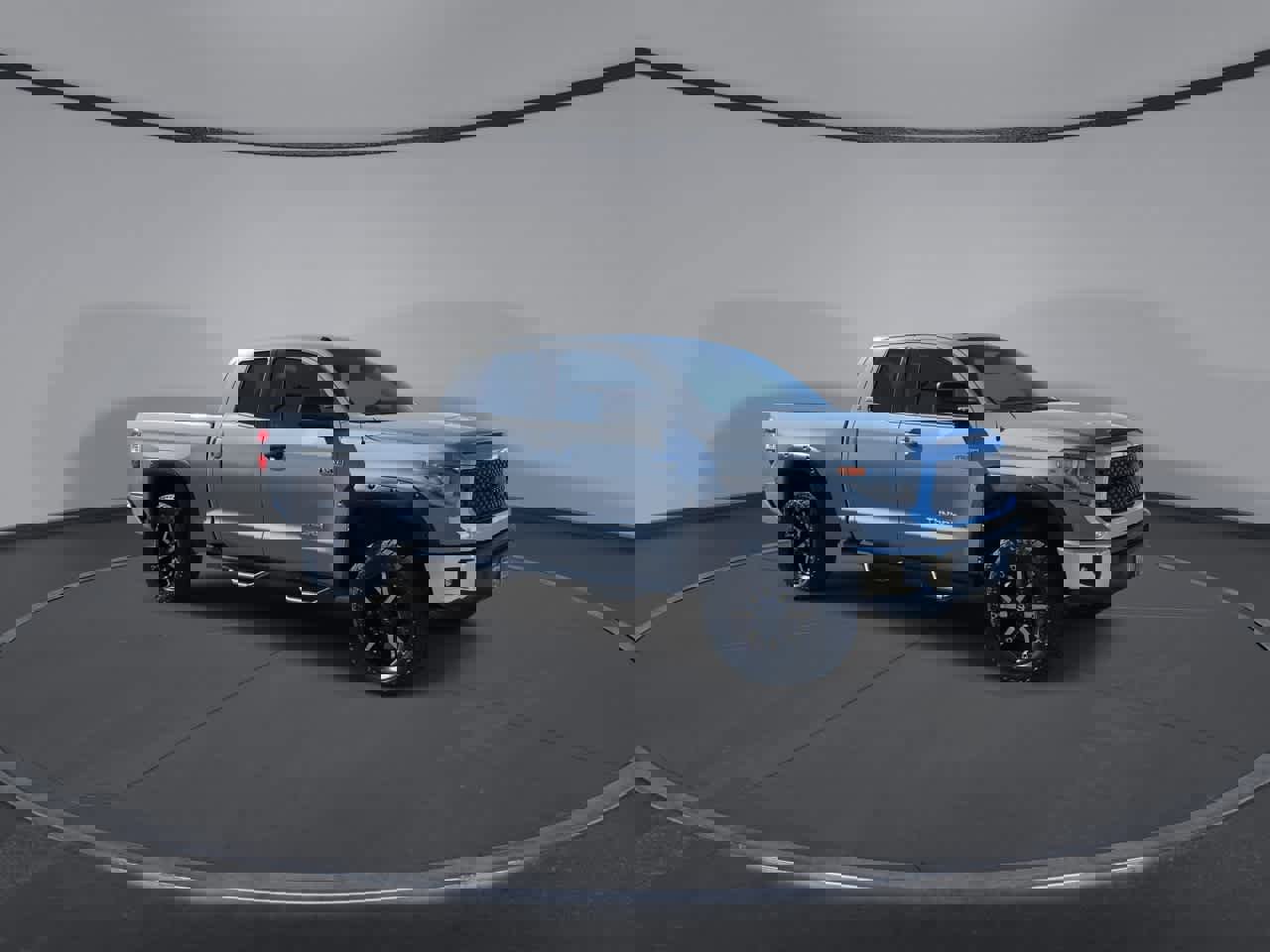 Used 2018 Toyota Tundra SR5 w/ TRD Off Road Package image 2