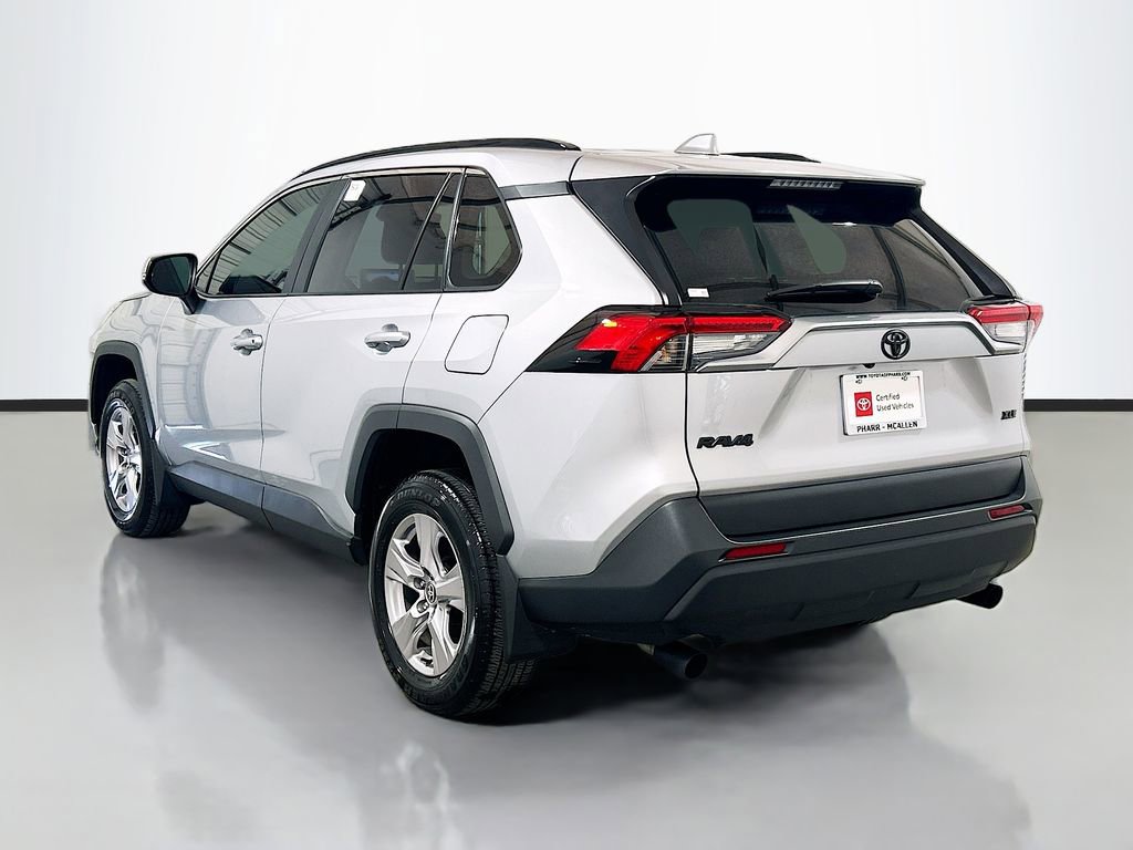 Used 2025 Toyota RAV4 XLE image 6