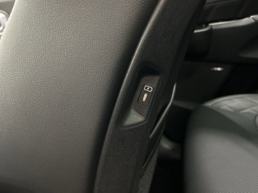 New 2026 Kia Sorento SX Prestige image 32