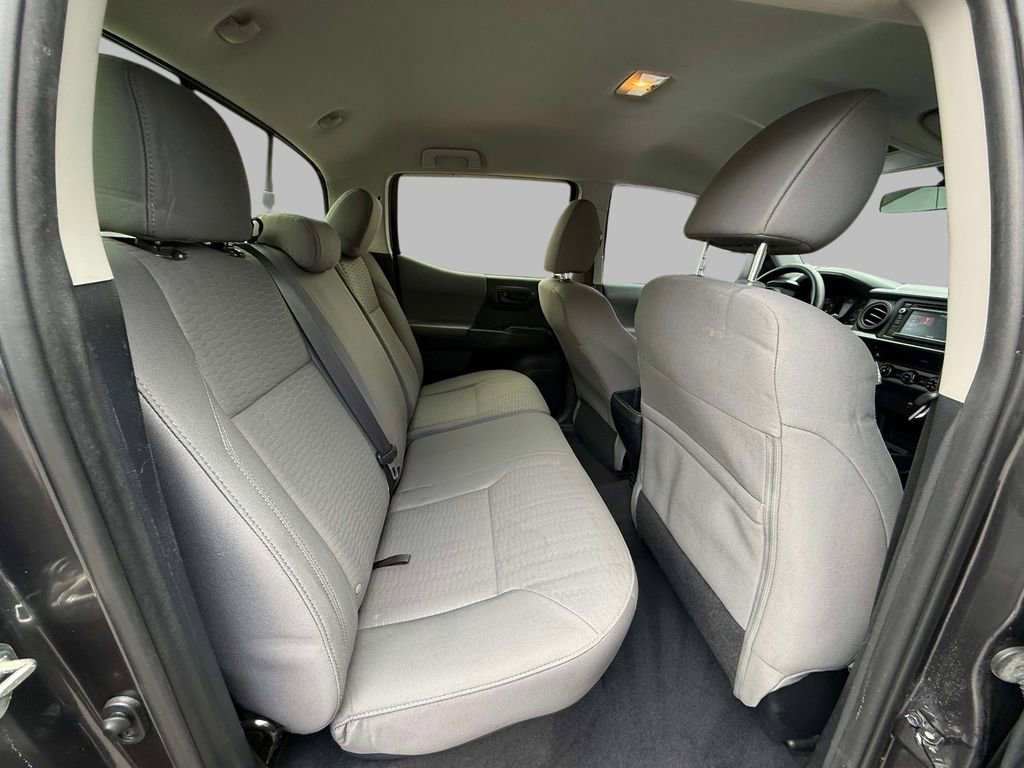 Used 2018 Toyota Tacoma SR w/ SR Convenience Package image 16