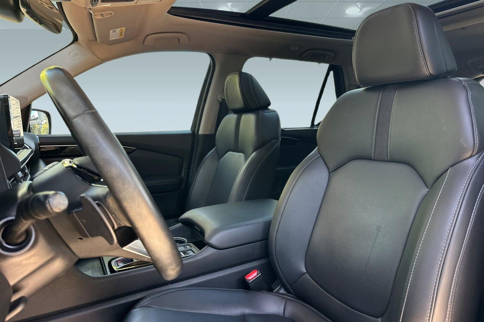 Used 2024 Honda Pilot Touring image 25