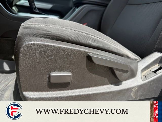 Used 2017 Chevrolet Colorado LT w/ LT Convenience Package AWD/4WD image 24