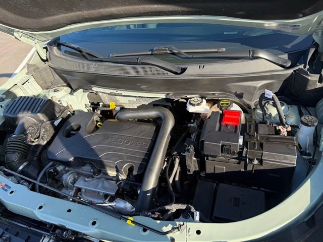 Used 2025 Chevrolet Equinox LT w/ Convenience Package II image 11
