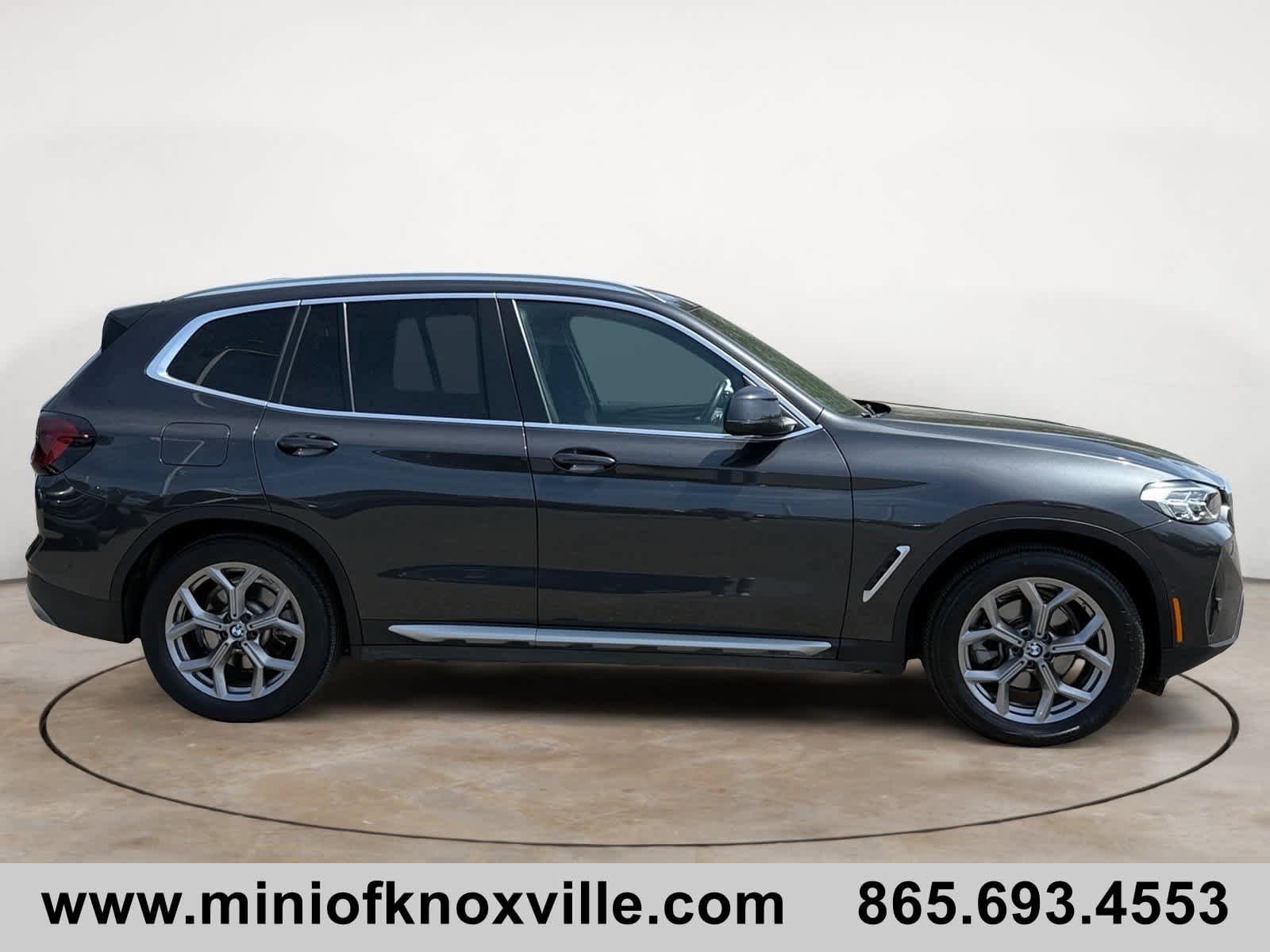 Used 2023 BMW X3 xDrive30i w/ Premium Package AWD/4WD image 2