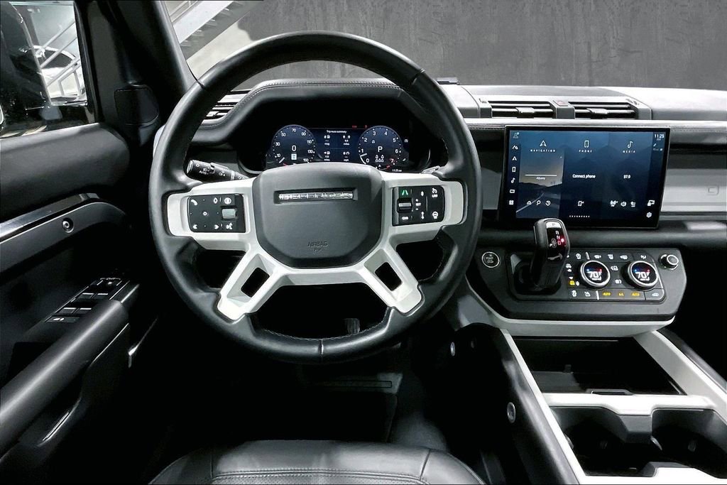 Used 2025 Land Rover Defender 130 S AWD/4WD image 8