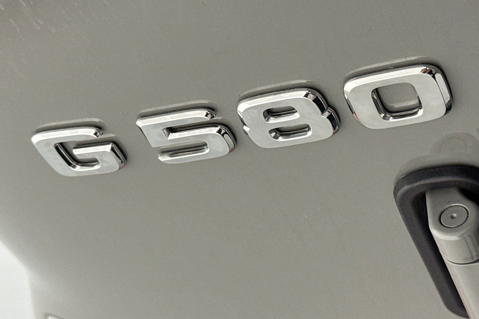 New 2026 Mercedes-Benz G 580 w/ EQ Technology image 8