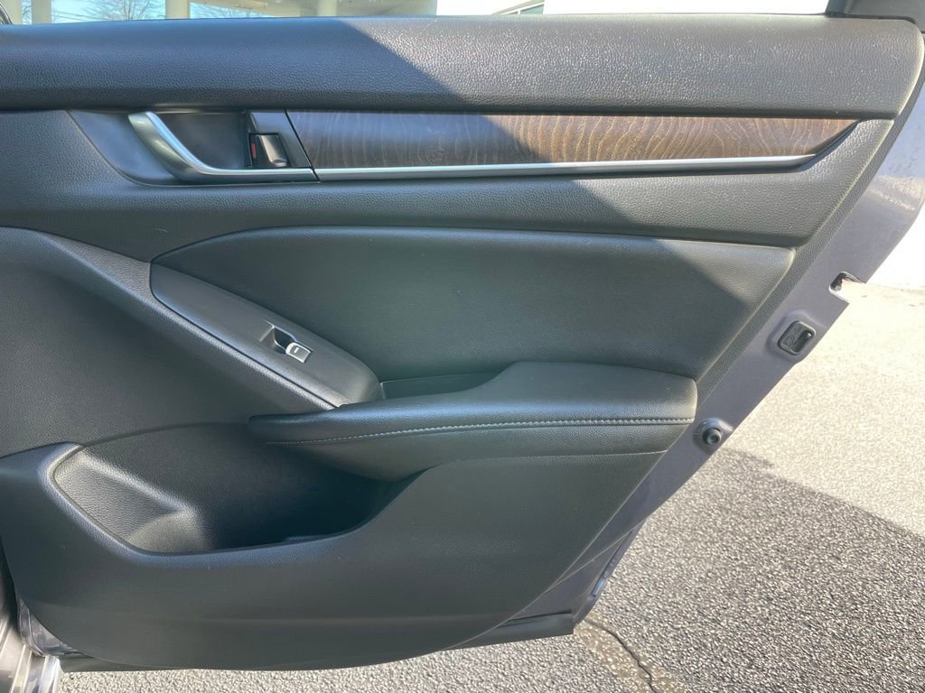 Used 2020 Honda Accord EX-L image 35