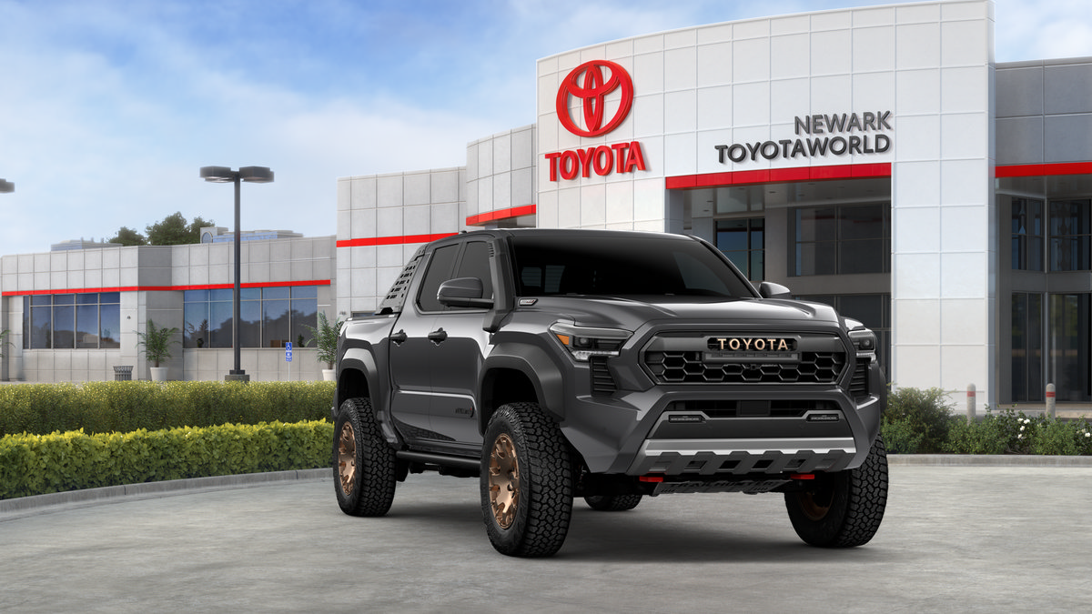 New 2025 Toyota Tacoma 4x4 Double Cab Hybrid image 18