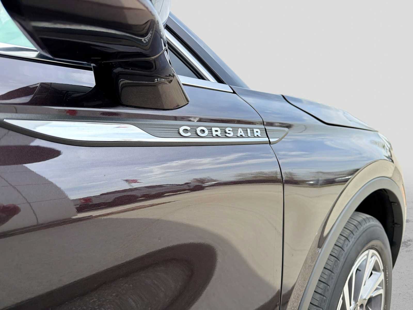 Used 2023 Lincoln Corsair FWD image 12