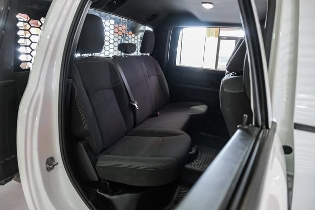 Used 2022 RAM 5500 Tradesman w/ Chrome Appearance Group AWD/4WD image 29