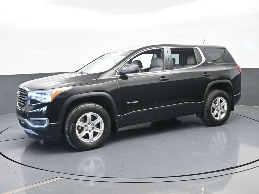 Used 2019 GMC Acadia SLE image 2