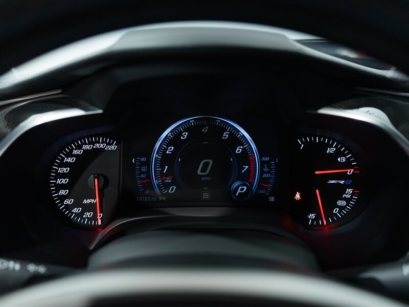 Used 2019 Chevrolet Corvette ZR1 RWD image 27