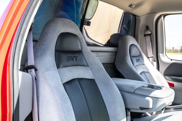 Used 2004 Ford F150 Lightning image 27