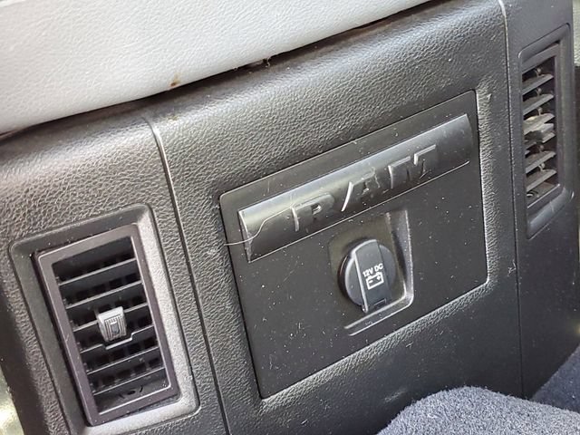 Used 2019 RAM 1500 Classic Warlock AWD/4WD image 13
