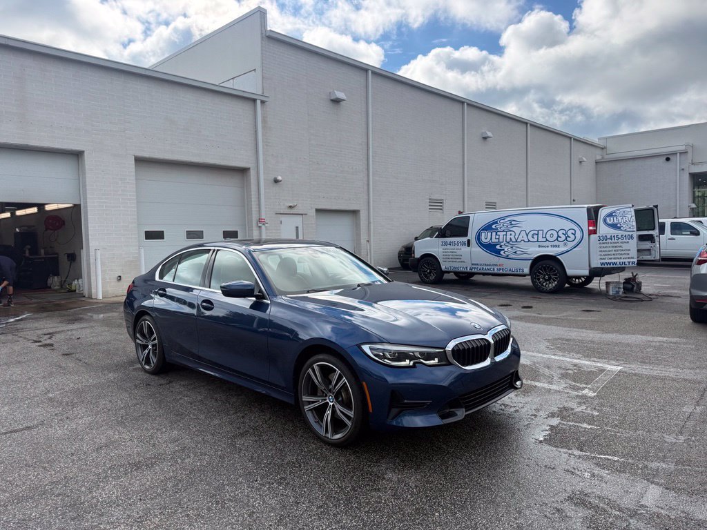 Used 2022 BMW 330i xDrive Sedan AWD/4WD image 7