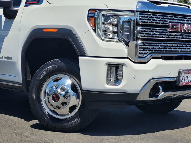 Used 2022 GMC Sierra 3500 Denali w/ Denali Ultimate Package AWD/4WD image 9