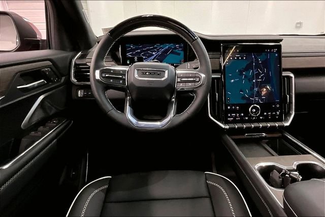 Used 2025 GMC Acadia Denali w/ Super Cruise Package image 6