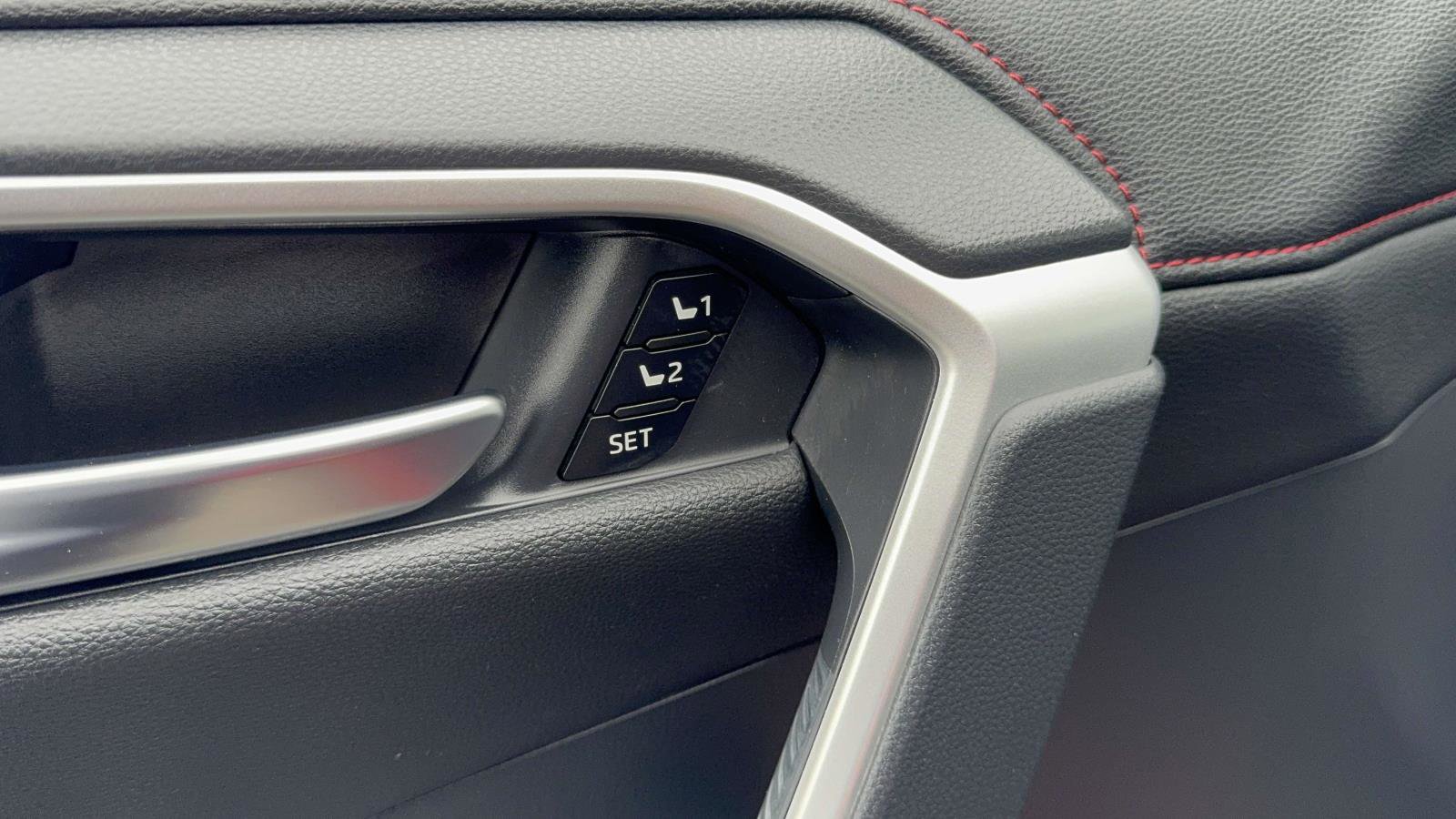 Used 2024 Toyota RAV4 XSE w/ Premium Package image 21