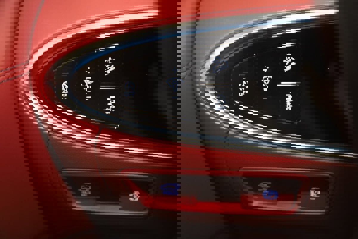 Used 2022 Genesis GV70 3.5T Sport w/ Sport Advanced Package image 33