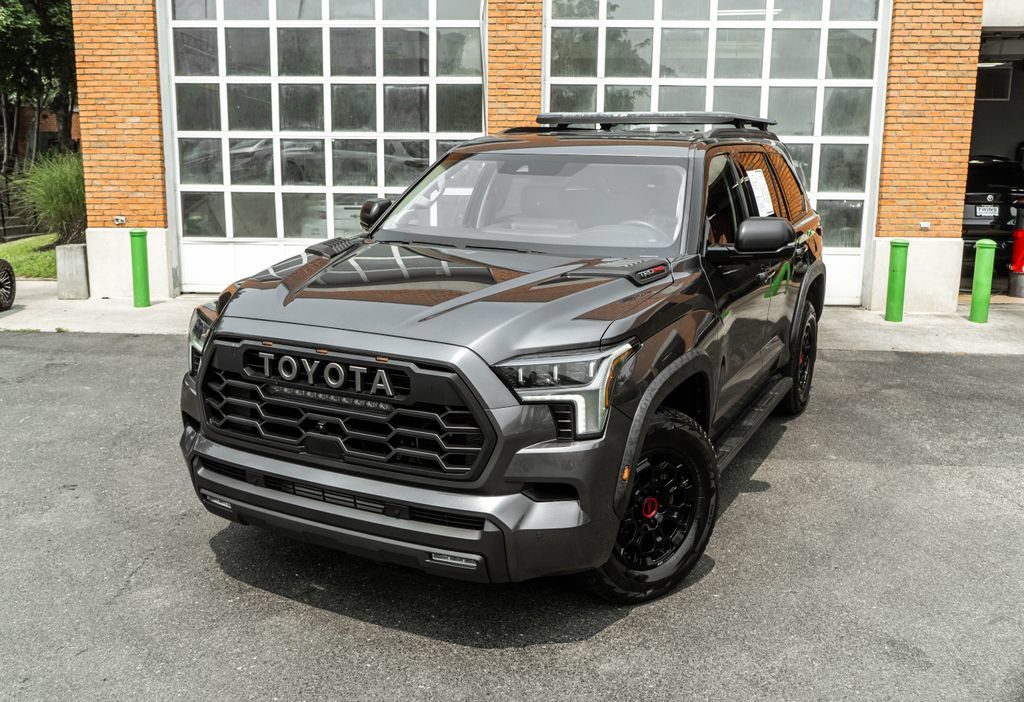 Used 2023 Toyota Sequoia 4WD image 2