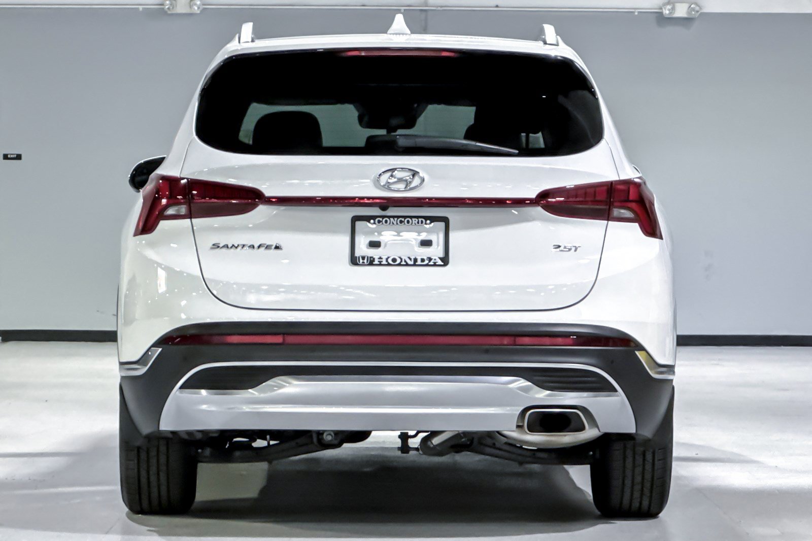 Used 2023 Hyundai Santa Fe Limited FWD image 10
