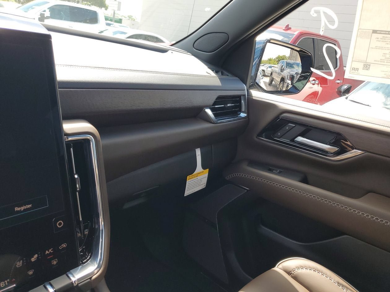 New 2026 GMC Yukon XL Denali Ultimate AWD/4WD image 25
