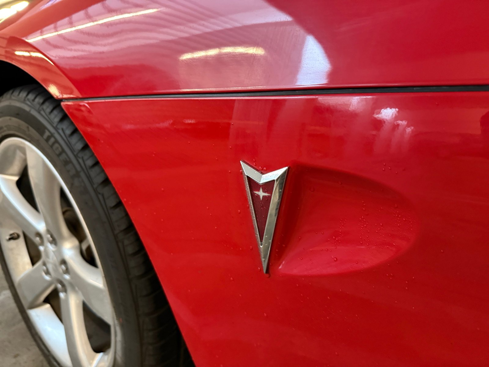 Used 2008 Pontiac Solstice Convertible w/ Premium Package image 21