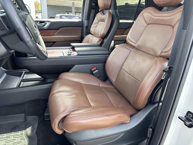 Used 2024 Lincoln Navigator L Reserve image 21