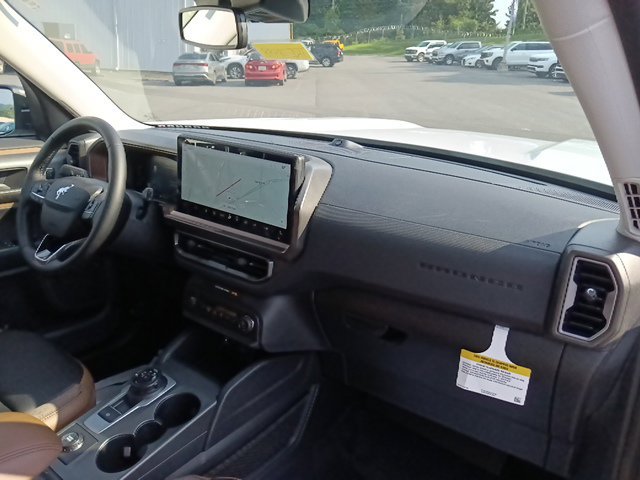 New 2026 Ford Bronco Sport Outer Banks w/ Outer Banks Tech Package+ AWD/4WD image 34
