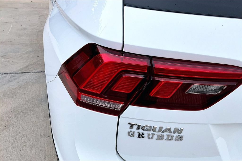 Used 2021 Volkswagen Tiguan S FWD image 38