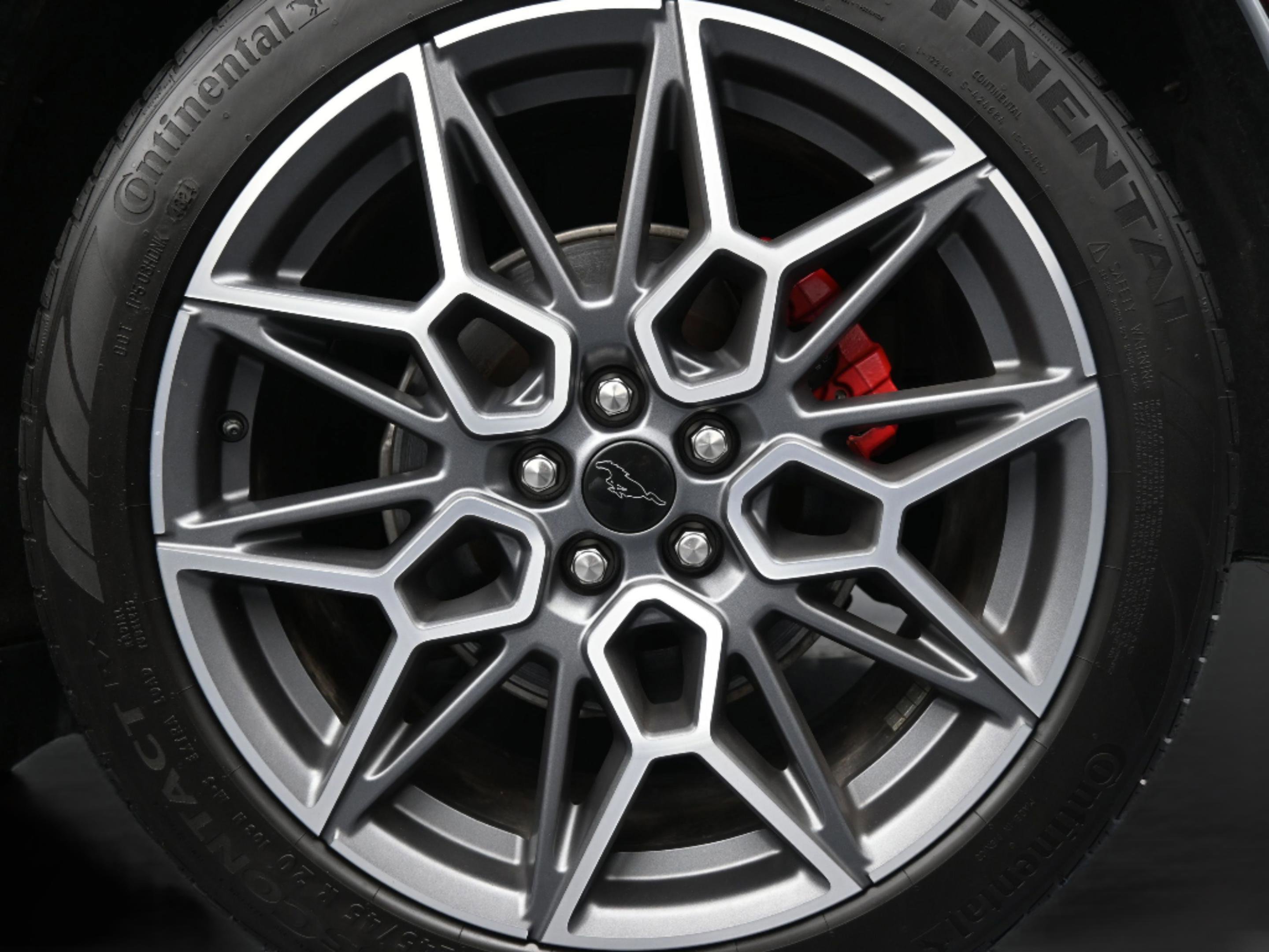 Used 2025 Ford Mustang Mach-E GT image 37