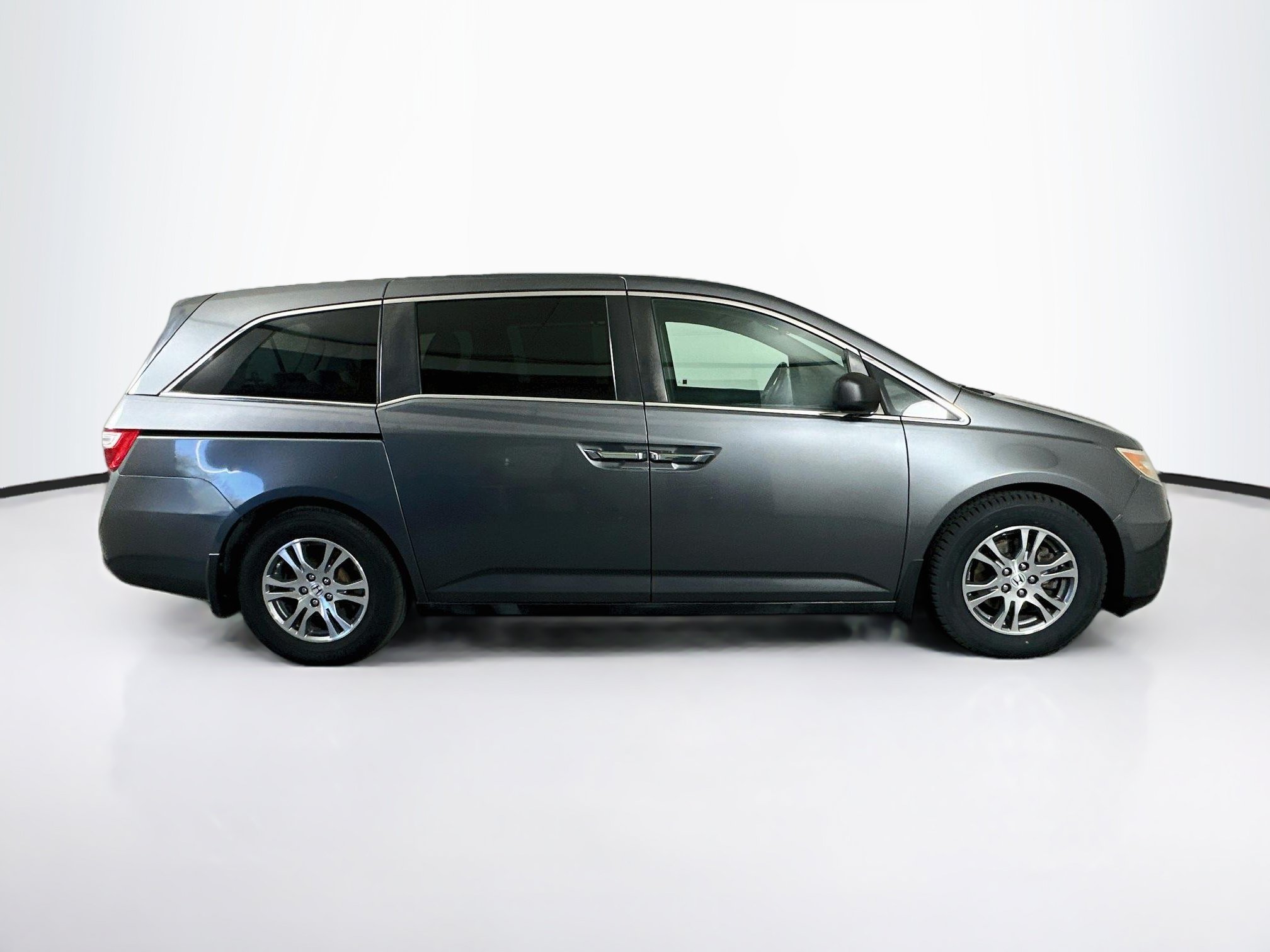 Used 2013 Honda Odyssey EX image 10