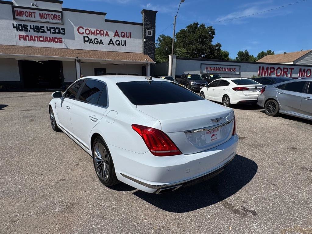 Used 2017 Genesis G90 3.3T Premium RWD image 8