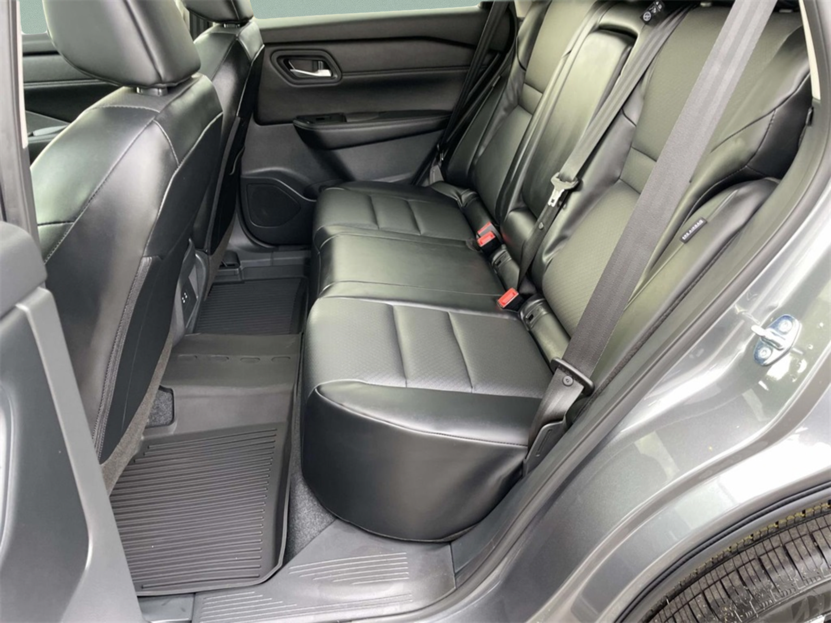 New 2026 Nissan Rogue Dark Armor AWD/4WD image 23