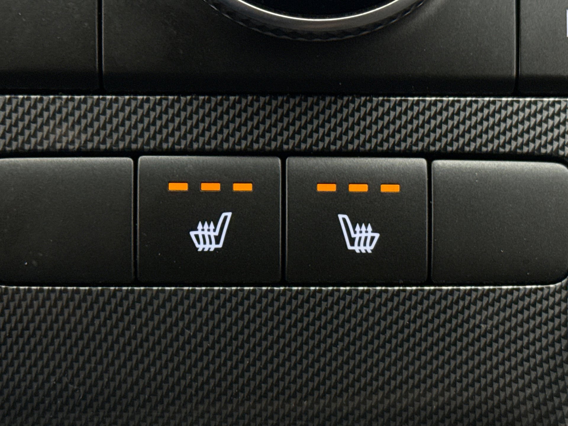 Used 2022 Hyundai Santa Fe SEL Convenience w/ Cargo Package image 19