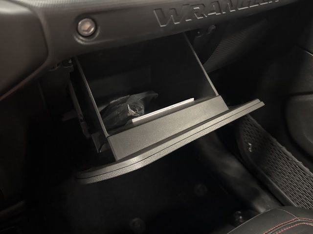 Used 2022 Jeep Wrangler Unlimited Rubicon image 50