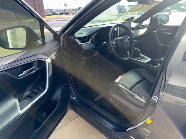 Used 2019 Toyota RAV4 XSE image 14