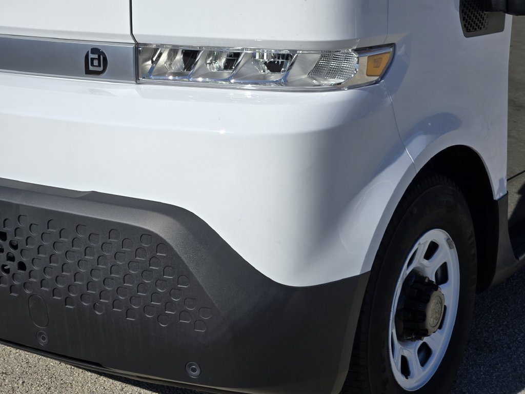 Used 2024 Chevrolet Brightdrop 600 w/ Battery Pack, Max Range AWD/4WD image 9