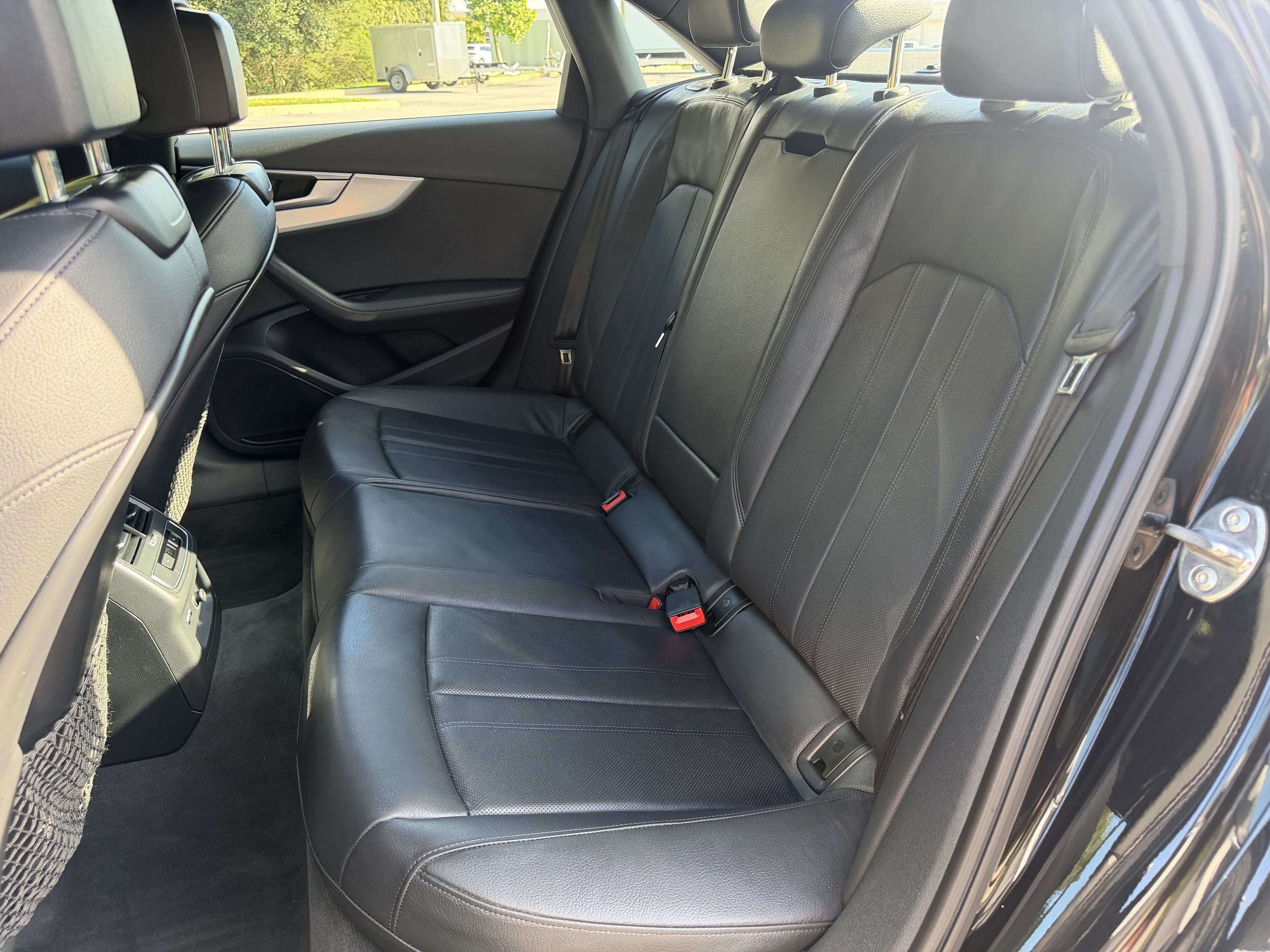 Used 2019 Audi A4 2.0T Premium Plus w/ Premium Plus Package AWD/4WD image 18