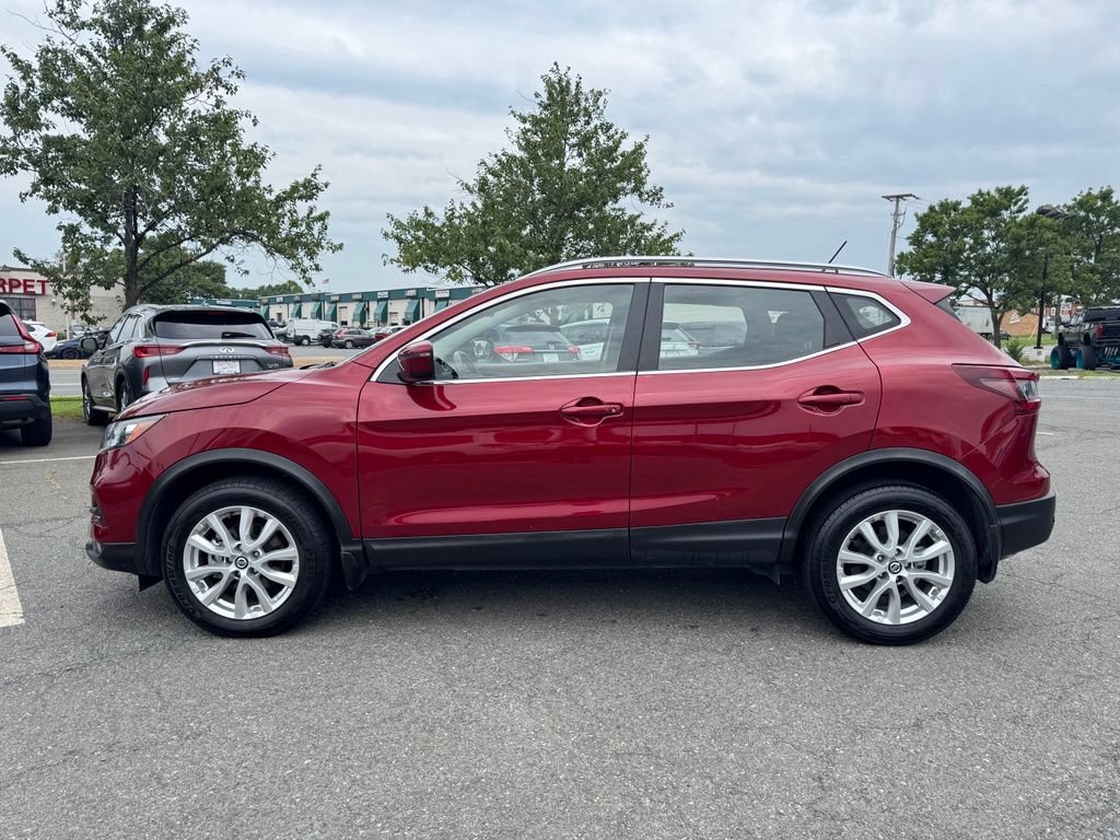 Used 2022 Nissan Rogue Sport SV AWD/4WD image 4