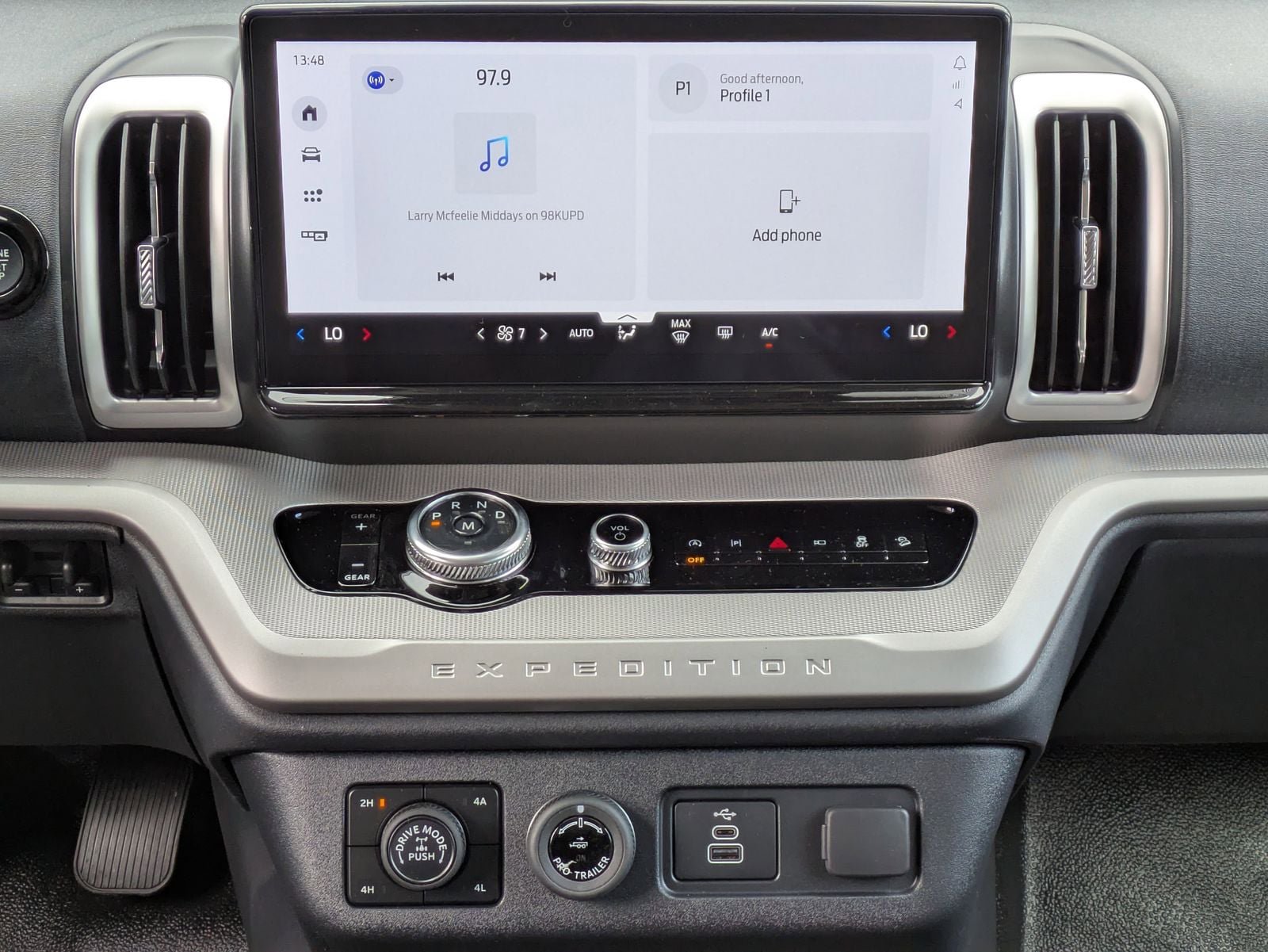New 2026 Ford Expedition XL AWD/4WD image 21