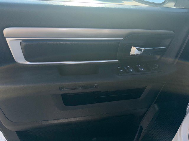 Used 2024 RAM 1500 Classic Warlock image 15